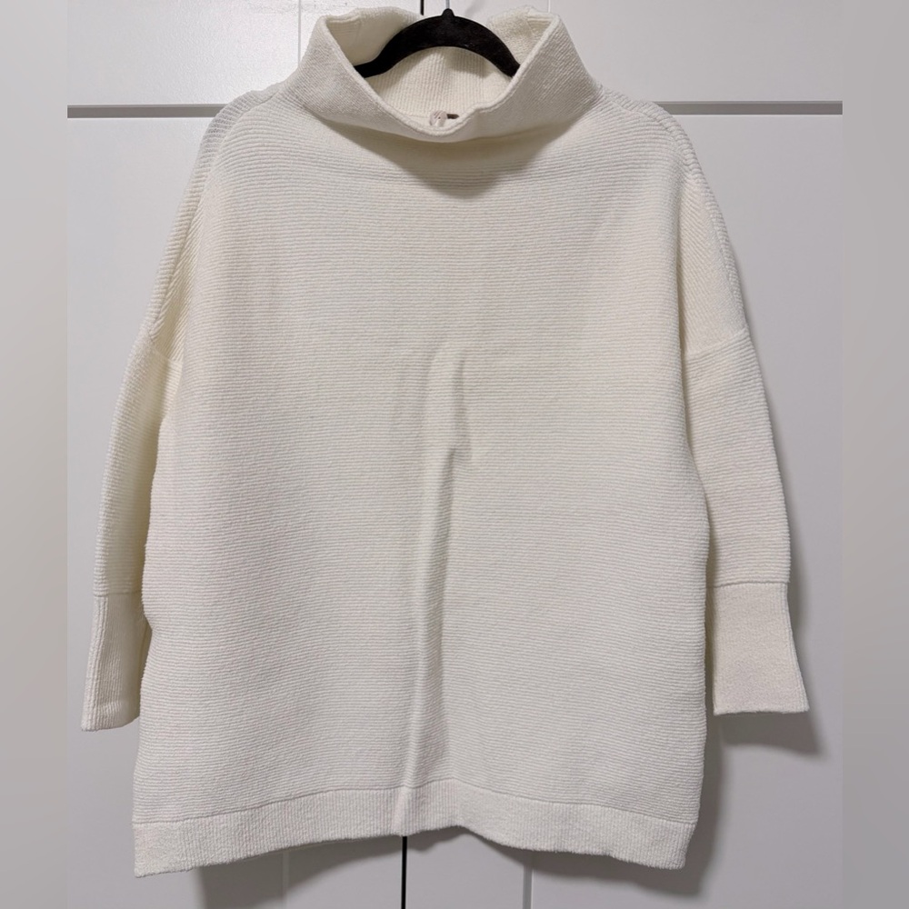 Brand New Free People Ottoman Slouchy Tunic - size XS (fits oversized)
